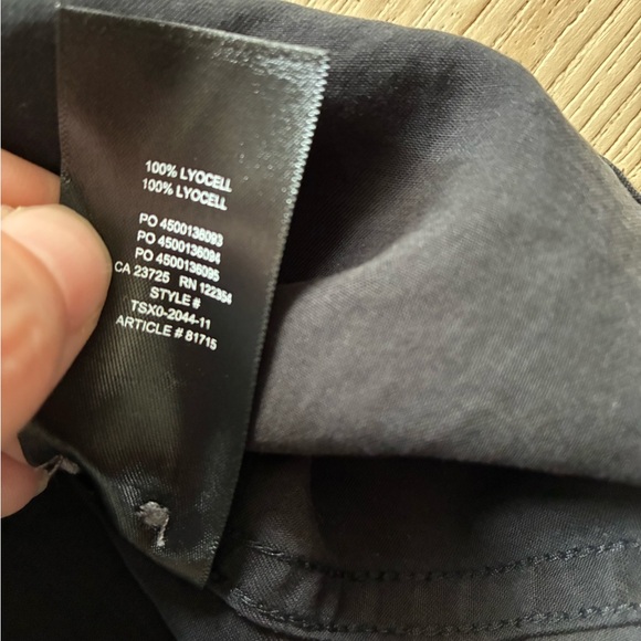 Babaton Classic Black Button Up Shirt 100% Lyocell - Picture 6 of 7